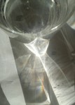 20151219_121439-1_Wasserglas Lichtbrechung