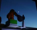 Astro Beobachtet den Mond