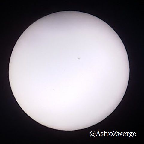 Freihandaufnahme mit dem Handy durch 25 mm Okular