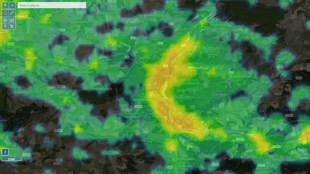 Grafische Darstellung der Lichtverschmutzung in und um Jena.
In Jena ist der Stadtbereich gelb (also stärker beleuchtet) und sonst viele Fläche auch grün oder schwarz dargestellt.